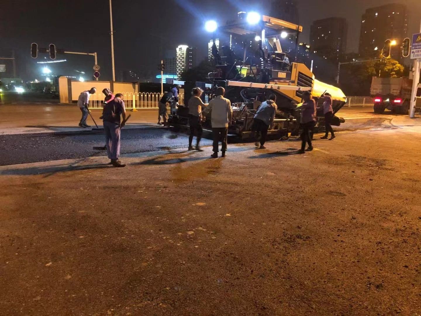 经开区沌阳大道市政沥青路面修补 - 沥青路面施工案例