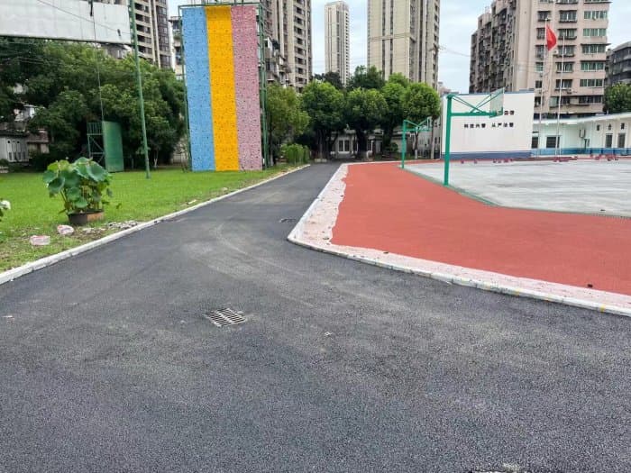 汉口区武汉警官学院 - 沥青路面施工案例