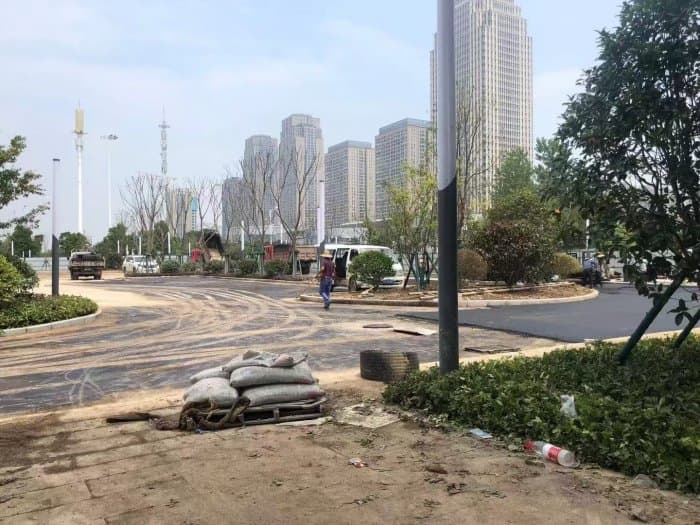 汉阳区方岛金茂智慧科学城 - 沥青路面施工案例
